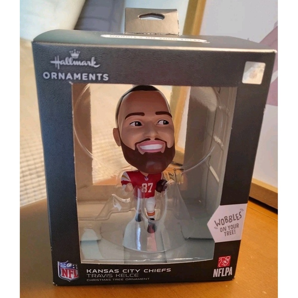 NEW Hallmark Wobbles Ornament Travis Kelce #87 Kansas‎ City Chiefs NFLPA